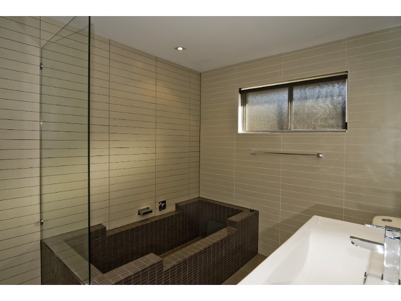 Runaway Bay QLD 4216