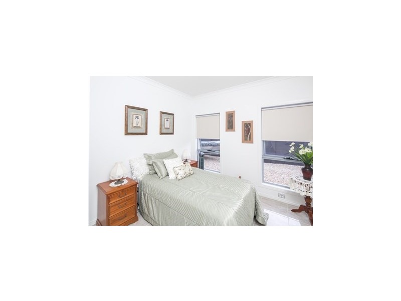 19 The Peninsula, Helensvale QLD 4212