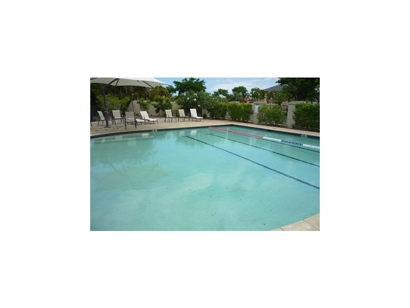 19 The Peninsula, Helensvale QLD 4212