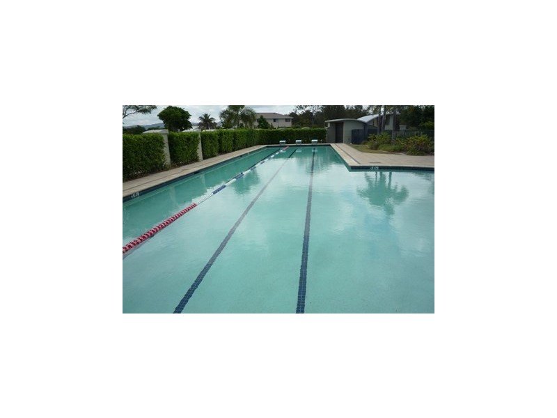 19 The Peninsula, Helensvale QLD 4212
