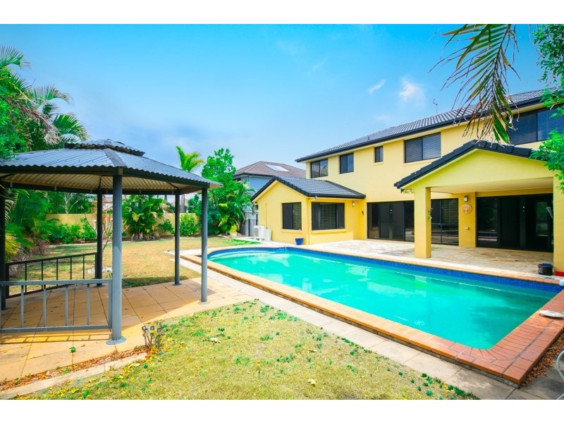 46 Oyster Cove Promenade, Helensvale QLD 4212