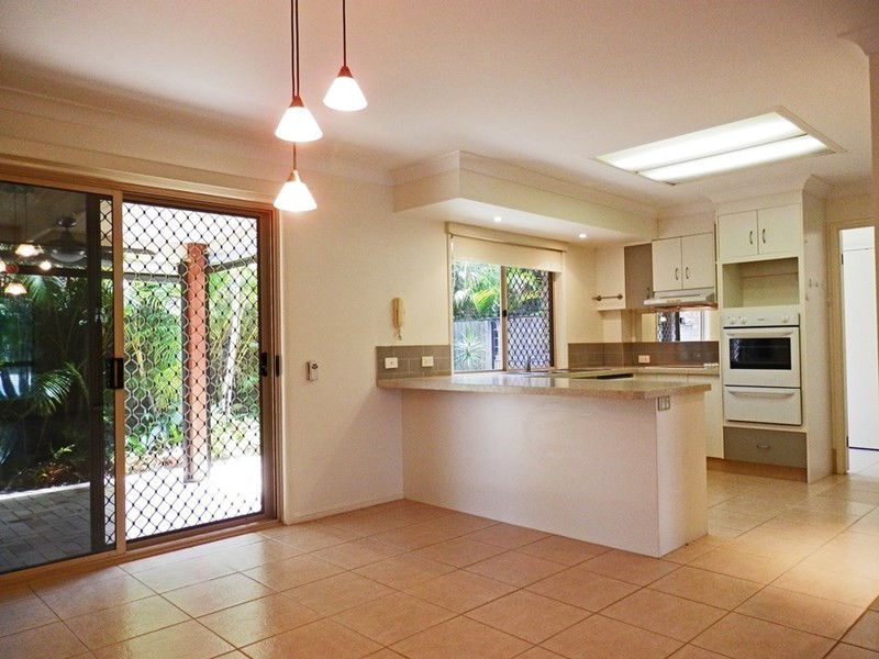 13/264 Oxley Drive, Coombabah QLD 4216