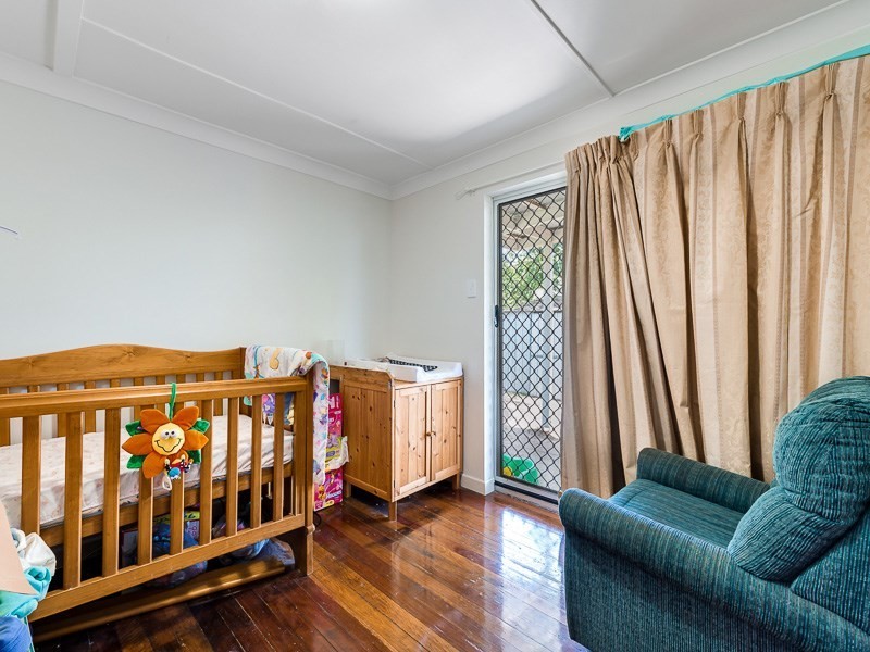 26 Tallara Street, Coombabah QLD 4216