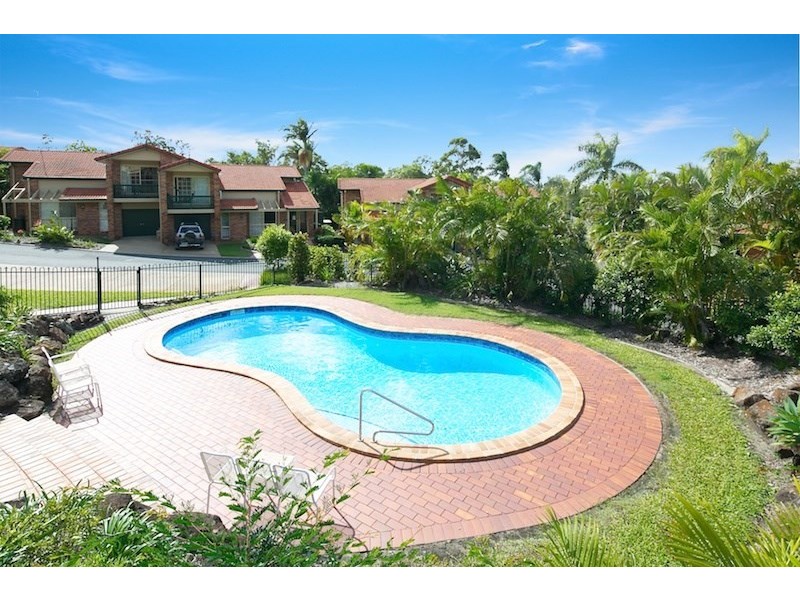 18/2 Doyalson Place, Helensvale QLD 4212