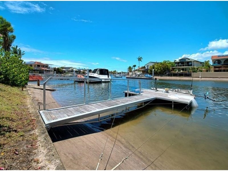 8 Matthew Flinders Drive, Hollywell QLD 4216