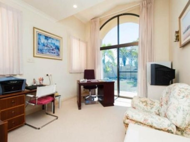 11a The Sovereign Mile, Paradise Point QLD 4216