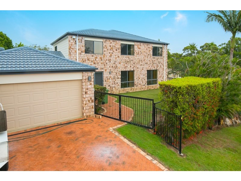 4 West Mountain Court, Parkwood QLD 4214