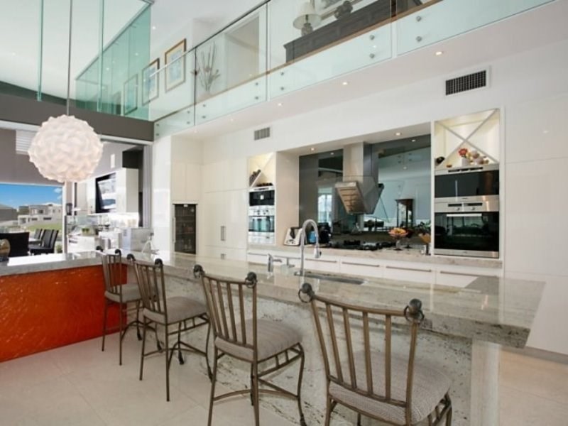 43 Park Lane Terrace, Sovereign Islands QLD 4216