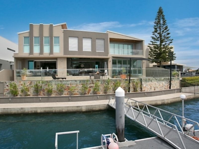 43 Park Lane Terrace, Sovereign Islands QLD 4216
