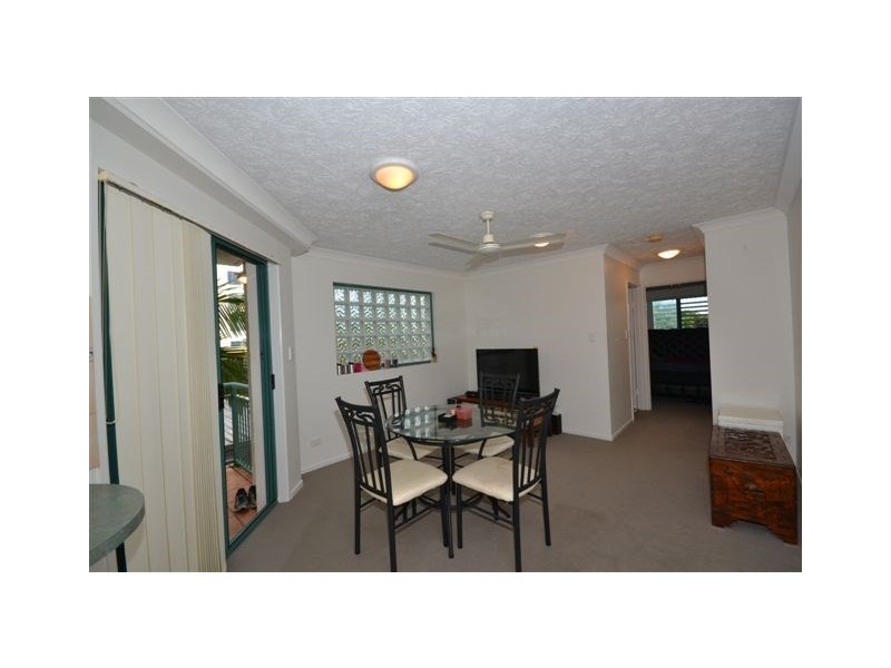 6/9 Stanhill Drive, Chevron Island QLD 4217