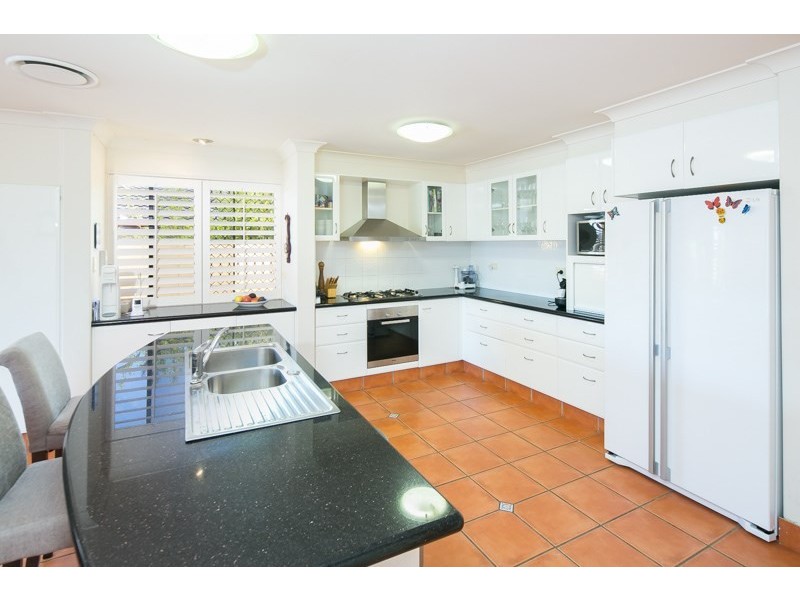 1/28 Vaggelas Crescent, Biggera Waters QLD 4216