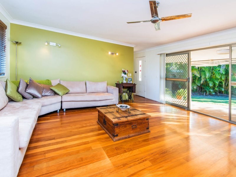 3 O’Grady Drive, Paradise Point QLD 4216