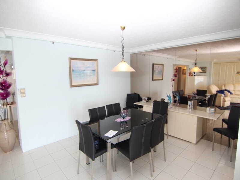 50/17 Bayview Street, Runaway Bay QLD 4216