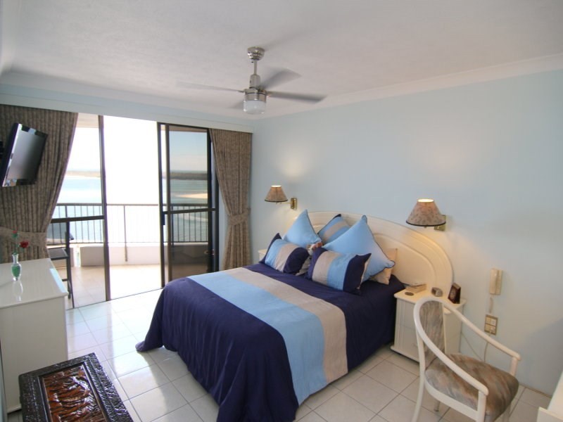 50/17 Bayview Street, Runaway Bay QLD 4216