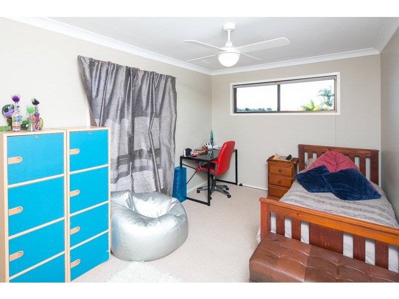 4 Kagi Court, Runaway Bay QLD 4216