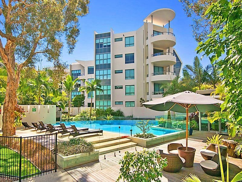 I15/20 Bayview Street, Runaway Bay QLD 4216