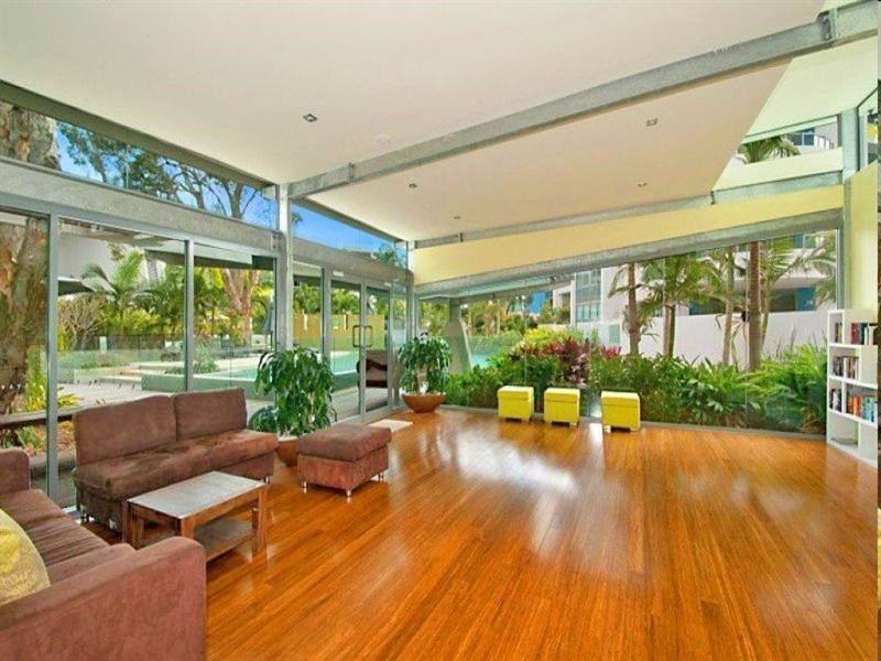 I15/20 Bayview Street, Runaway Bay QLD 4216