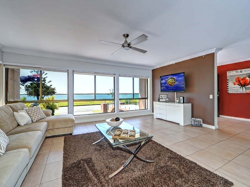 16 James Cook Esplanade, Hollywell QLD 4216