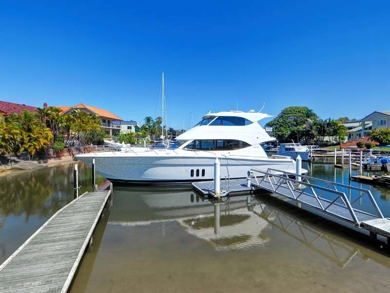 16 James Cook Esplanade, Hollywell QLD 4216