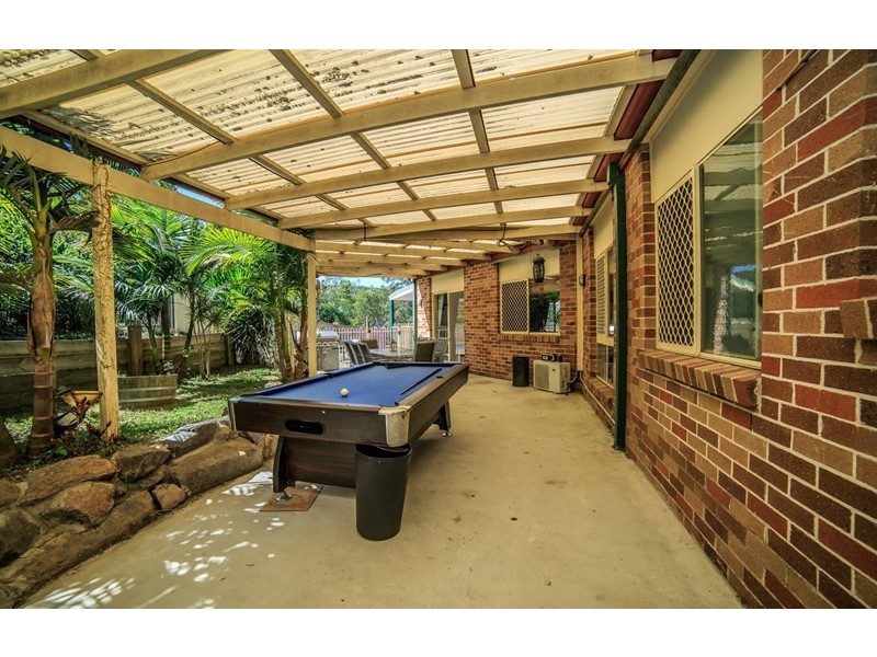 8 Moondance Court, Bonogin QLD 4213