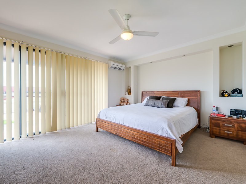 2/40 Markham Avenue, Runaway Bay QLD 4216