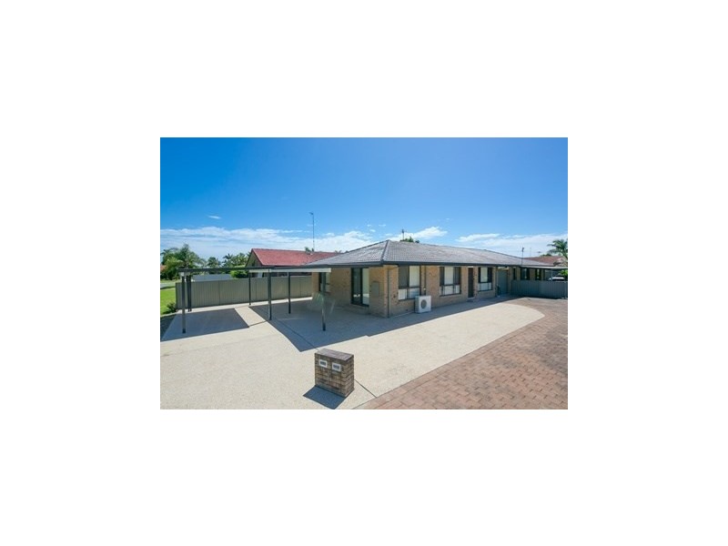 1/6 Woodgate Place, Paradise Point QLD 4216