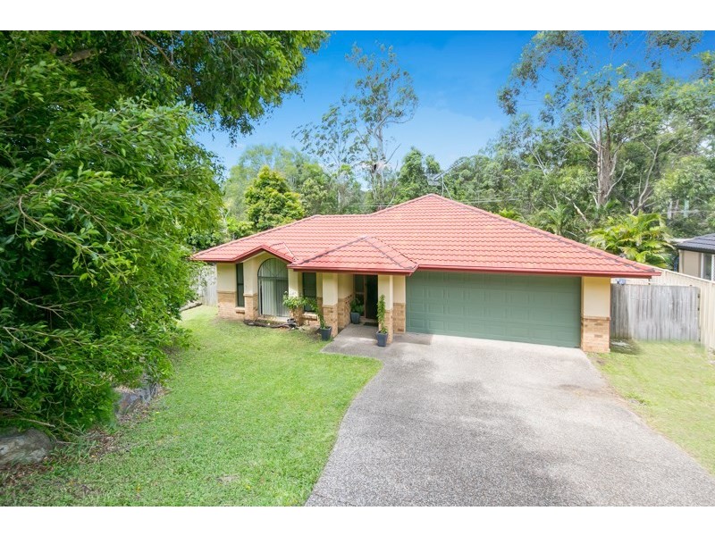 38 Davis Cup Court, Oxenford QLD 4210