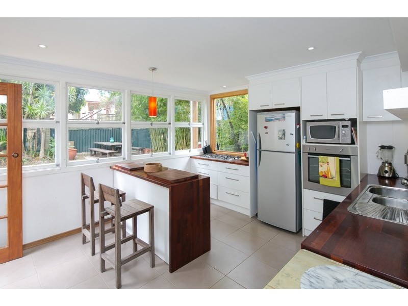 11 Kennedy Street, Biggera Waters QLD 4216