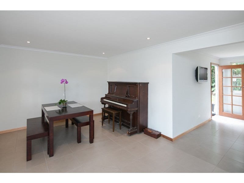 11 Kennedy Street, Biggera Waters QLD 4216