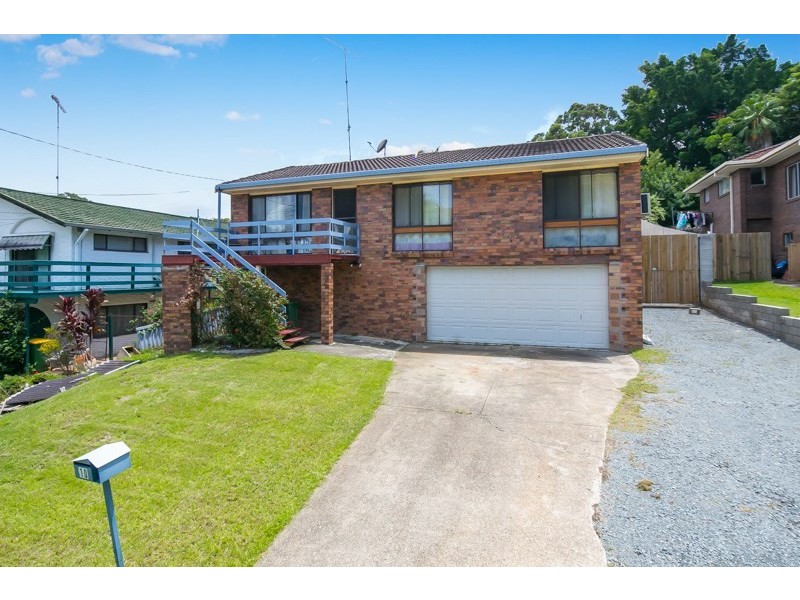 10 Innes Avenue, Molendinar QLD 4214