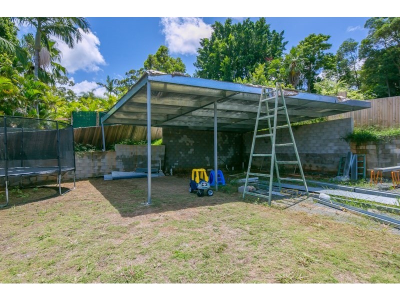 10 Innes Avenue, Molendinar QLD 4214