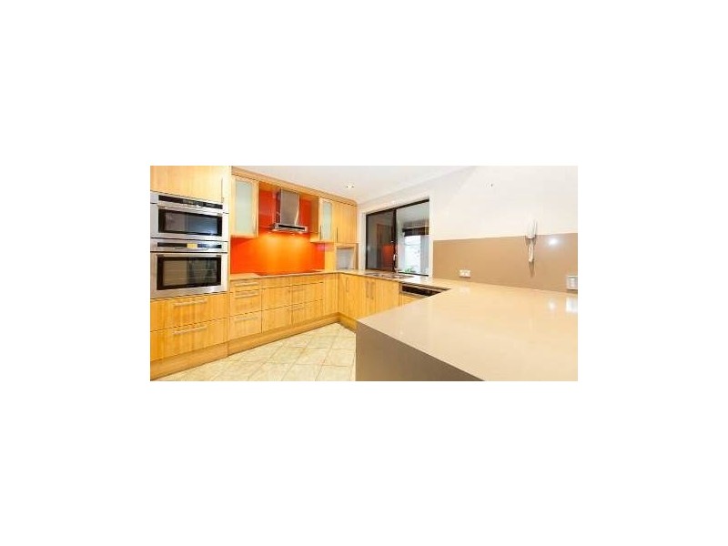 23 Martingale Circuit, Clear Island Waters QLD 4226