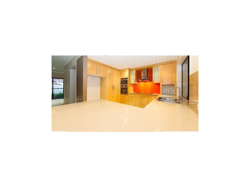 23 Martingale Circuit, Clear Island Waters QLD 4226
