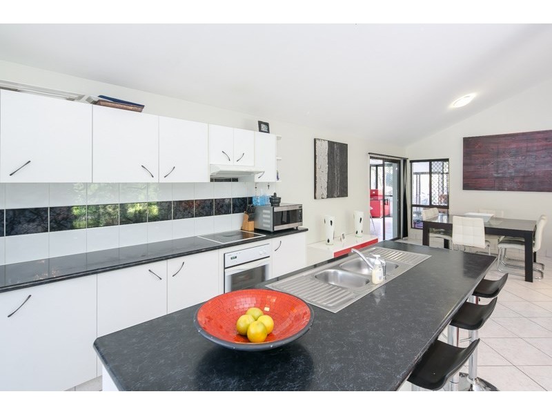 45 Discovery Drive, Helensvale QLD 4212