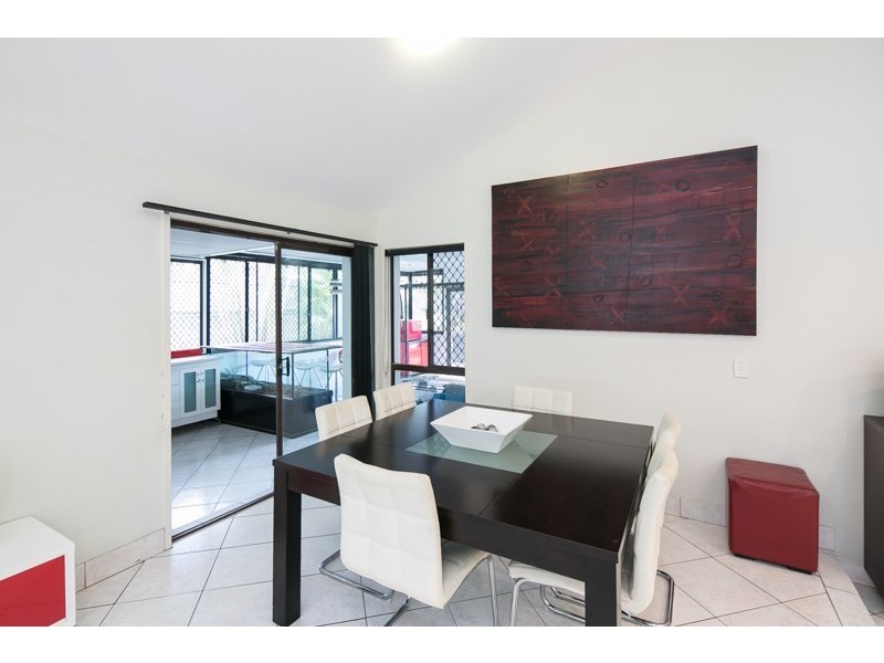45 Discovery Drive, Helensvale QLD 4212