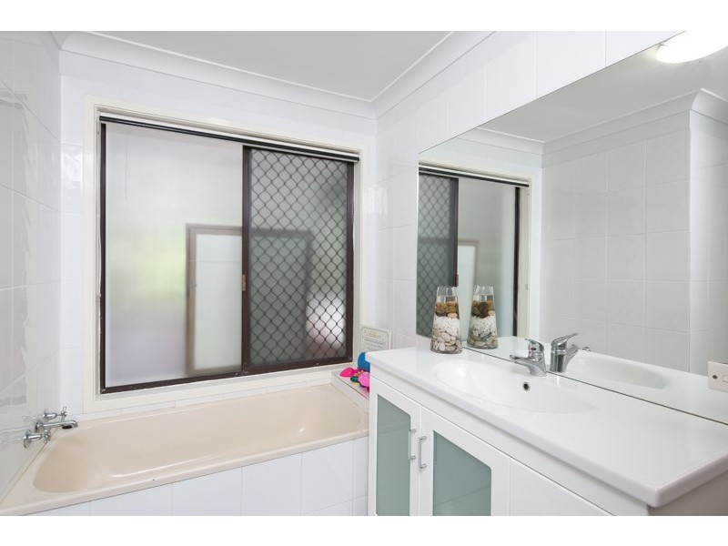 45 Discovery Drive, Helensvale QLD 4212