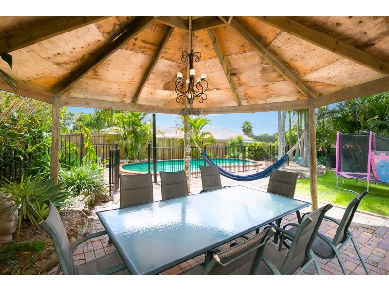 45 Discovery Drive, Helensvale QLD 4212