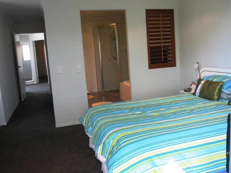 Runaway Bay QLD 4216