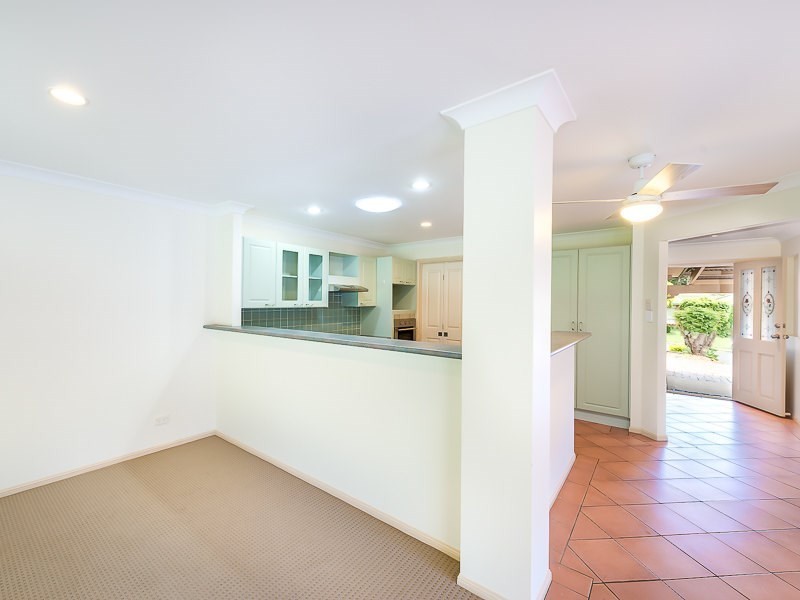 17 Castle Rock Street, Parkwood QLD 4214