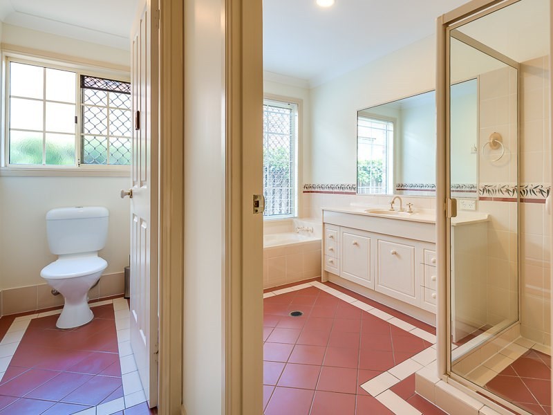 17 Castle Rock Street, Parkwood QLD 4214