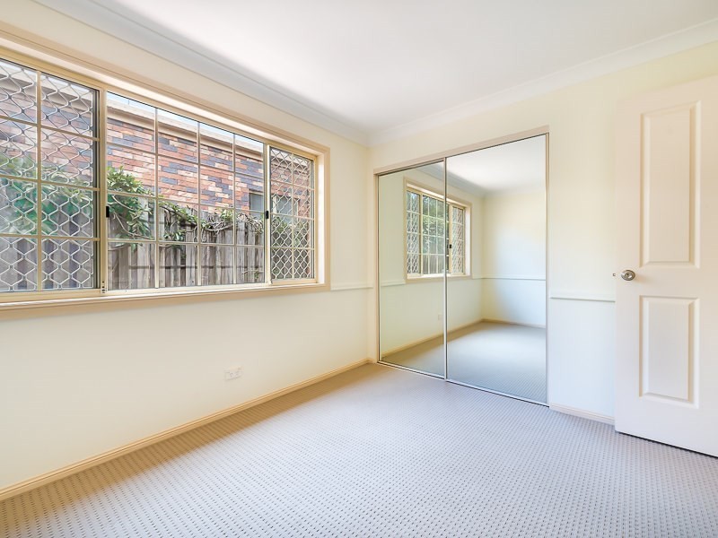 17 Castle Rock Street, Parkwood QLD 4214