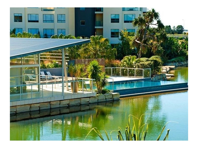 317/3 Pendraat Parade, Hope Island QLD 4212