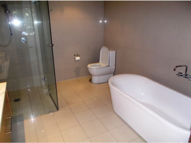 317/3 Pendraat Parade, Hope Island QLD 4212