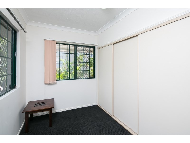 9/152 High Street, Southport QLD 4215