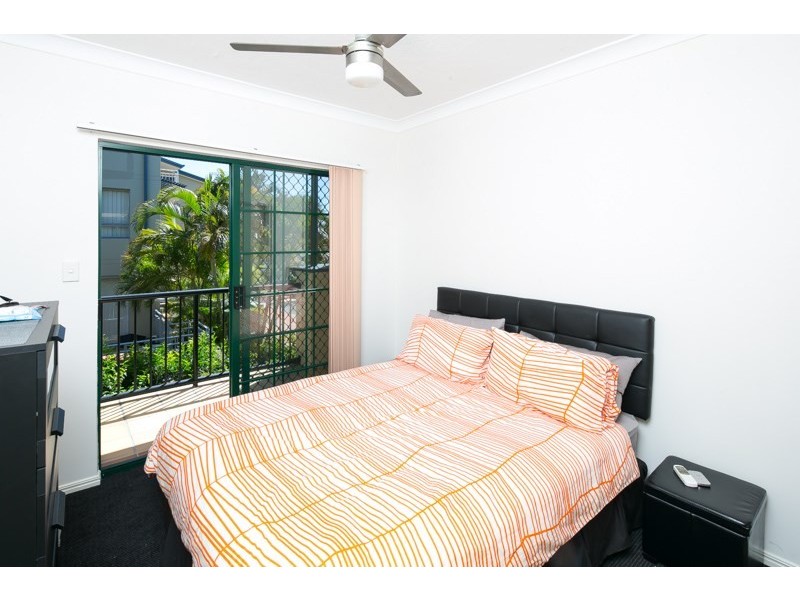 9/152 High Street, Southport QLD 4215