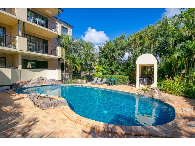 9/152 High Street, Southport QLD 4215