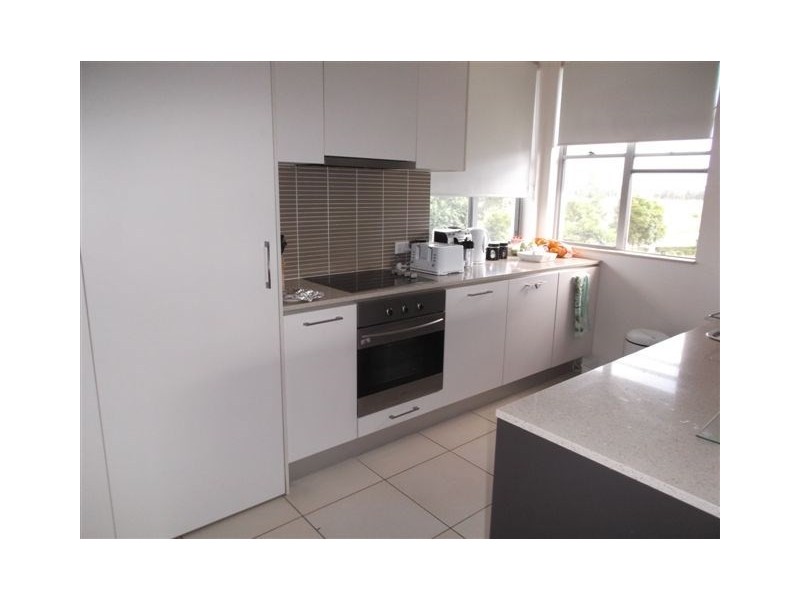 721/66 Sickle Avenue, Hope Island QLD 4212