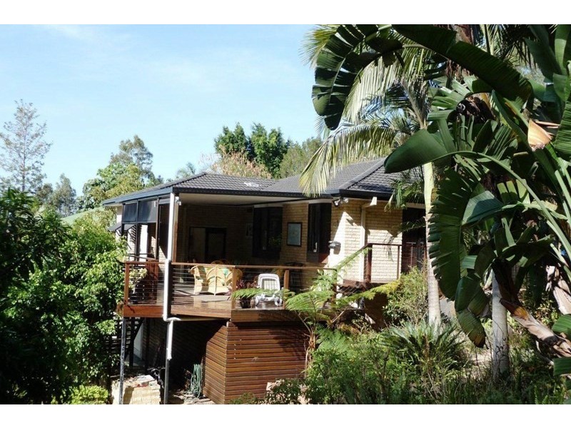 16 Bellona Court, Pacific Pines QLD 4211