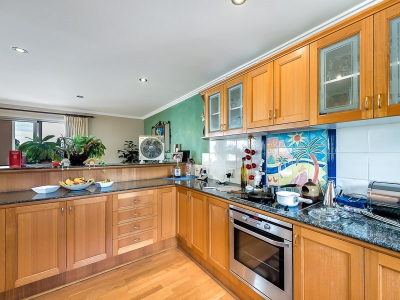 27 John Lund Drive, Hope Island QLD 4212