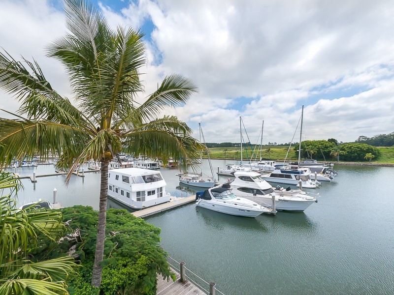 27 John Lund Drive, Hope Island QLD 4212